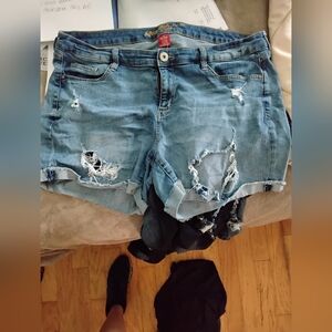 Arizona Jean Company Blue Distressed Jean Shorts